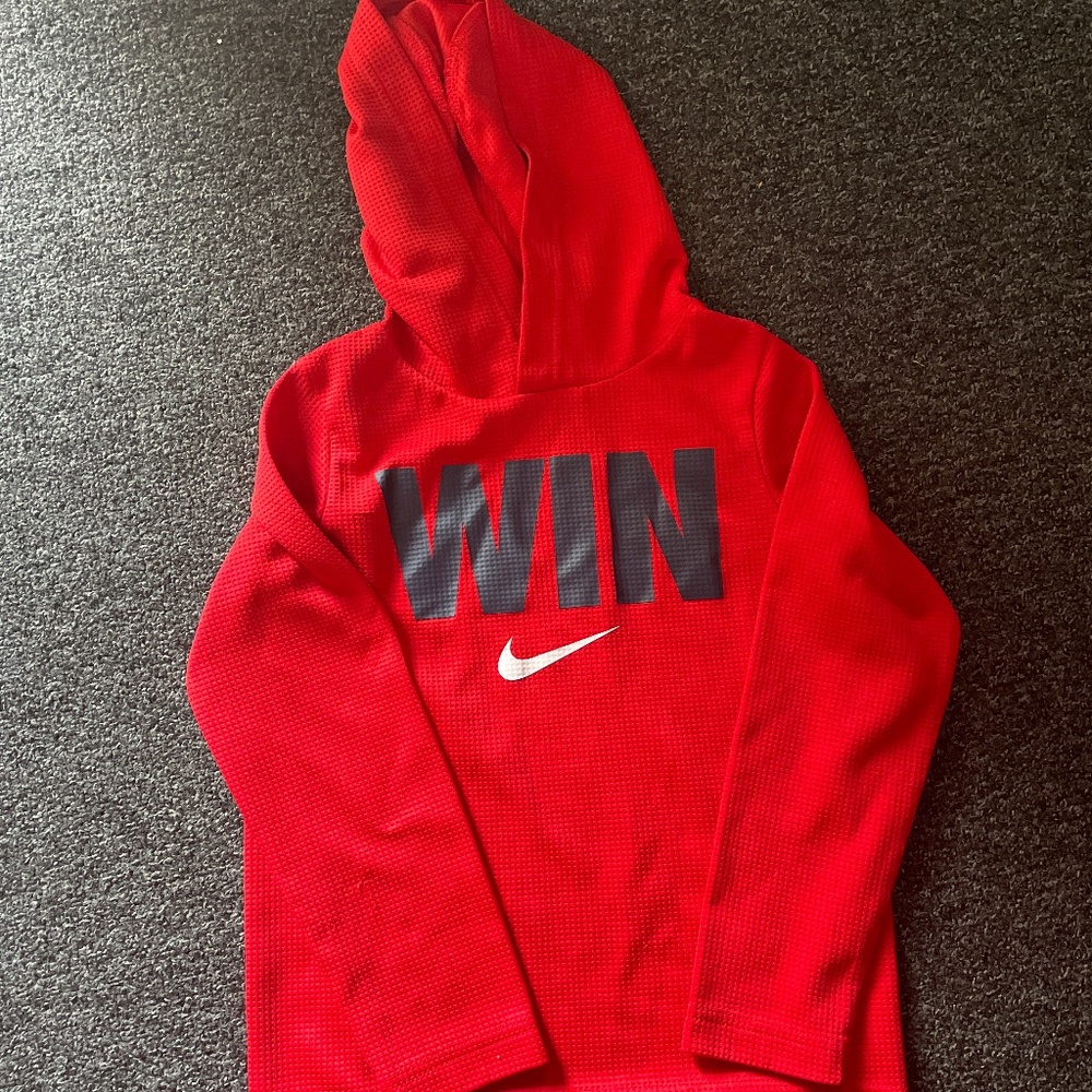Nike pullover